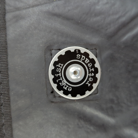 ENGLISH RETREADS Black Recycled Rubber Tote Shoulder Bag 16x9x3 Zipper C… - Picture 6 of 8